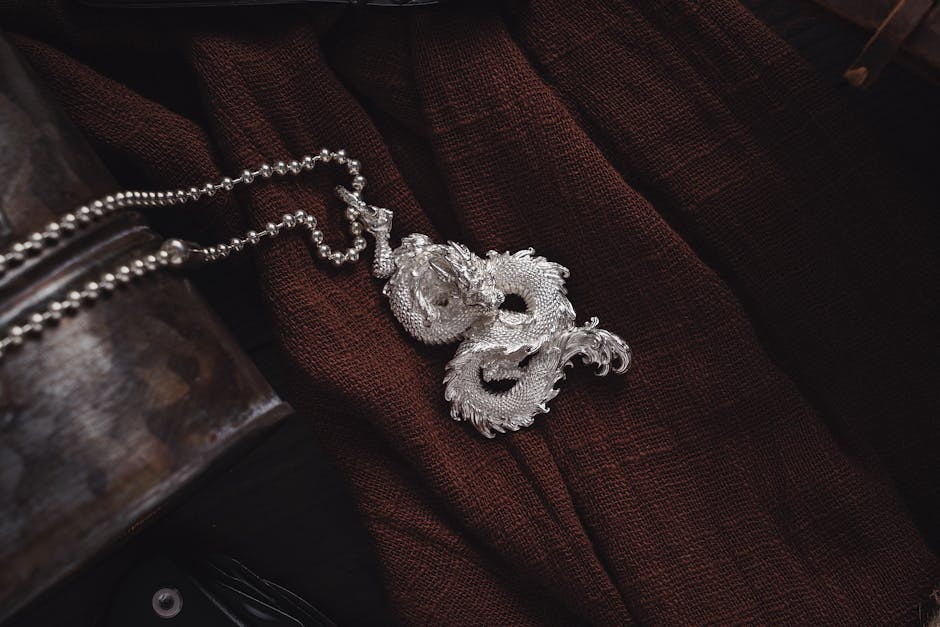 Top Trends in Jewelry Charms for Crafters: What's Hot in 2023