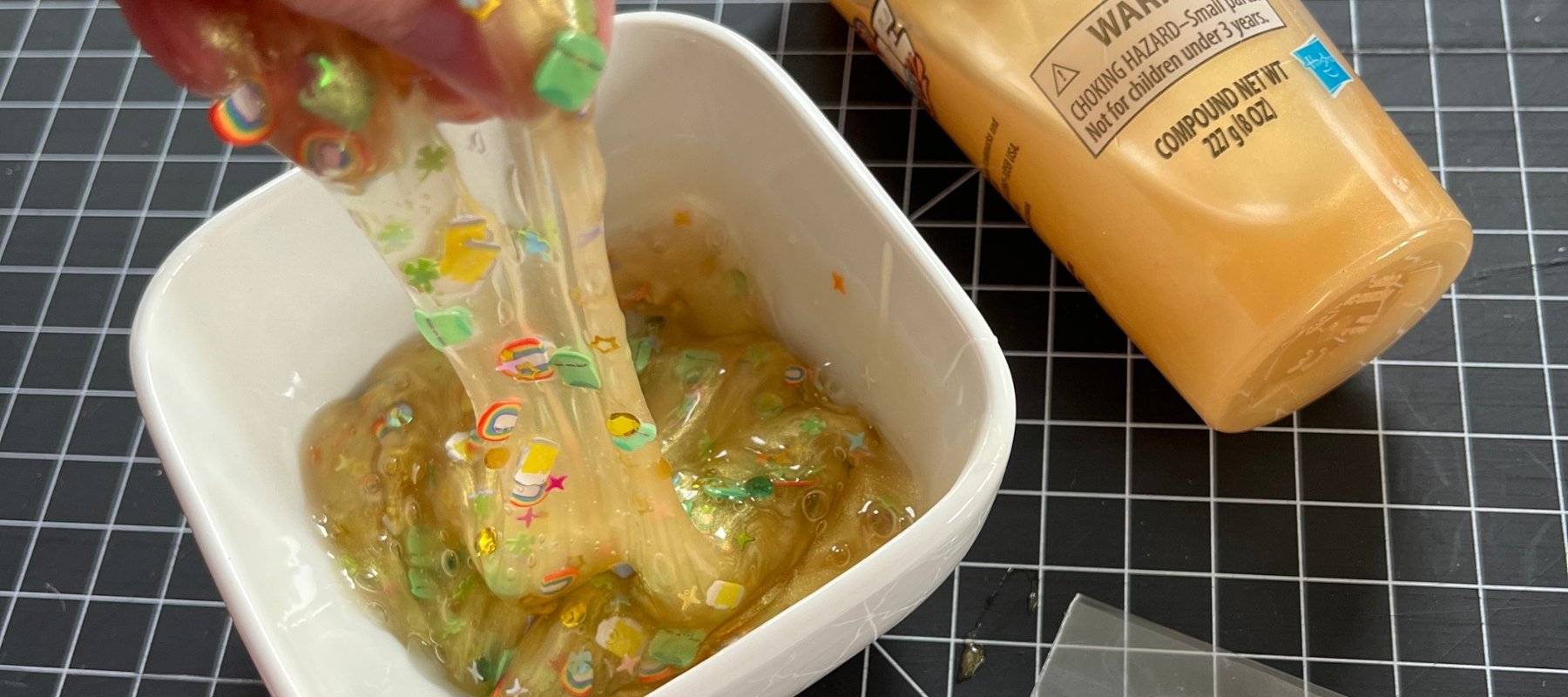 St.Patrick's Day Slime - Buttons Galore and More