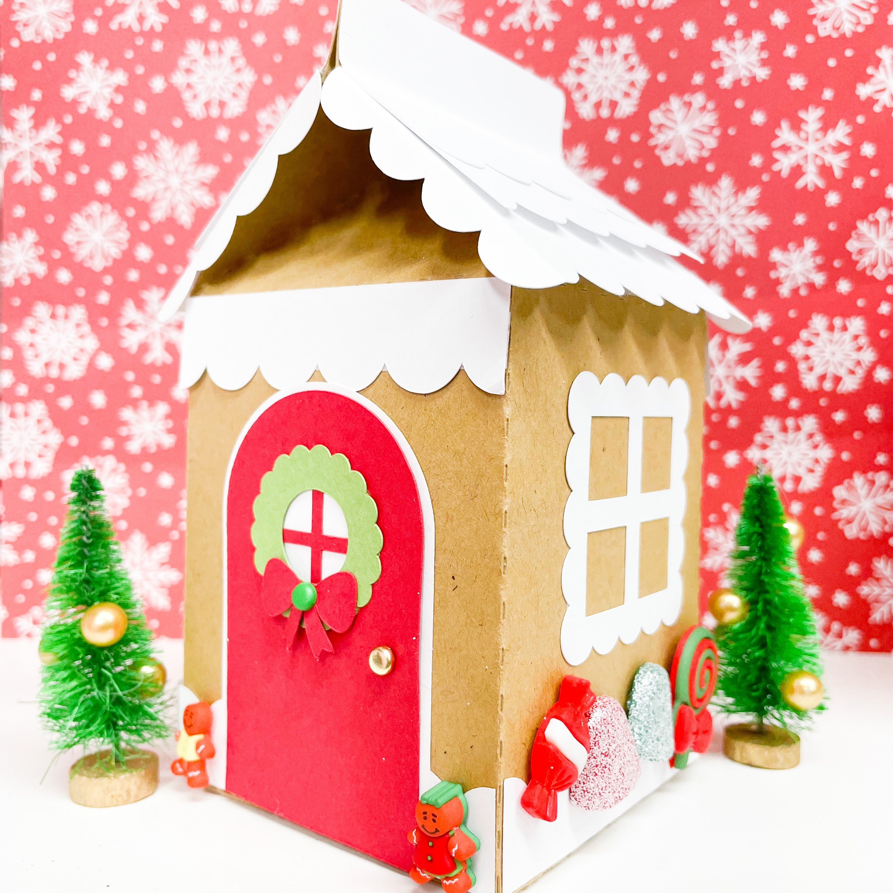Gingerbread House Decor