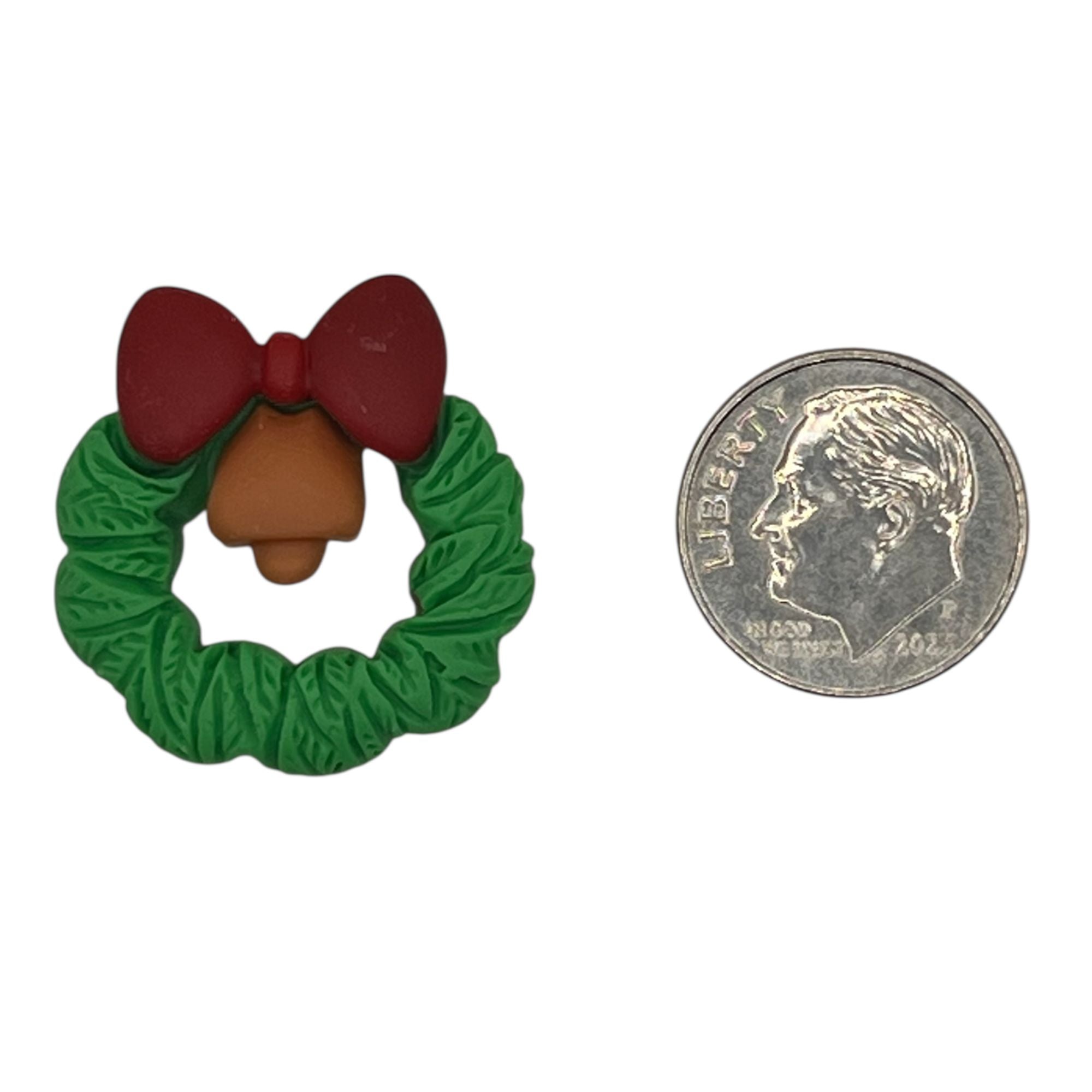 Hand Painted Christmas Wreath Flat Back Resin – Holiday Craft Embellishment - 25 pcs