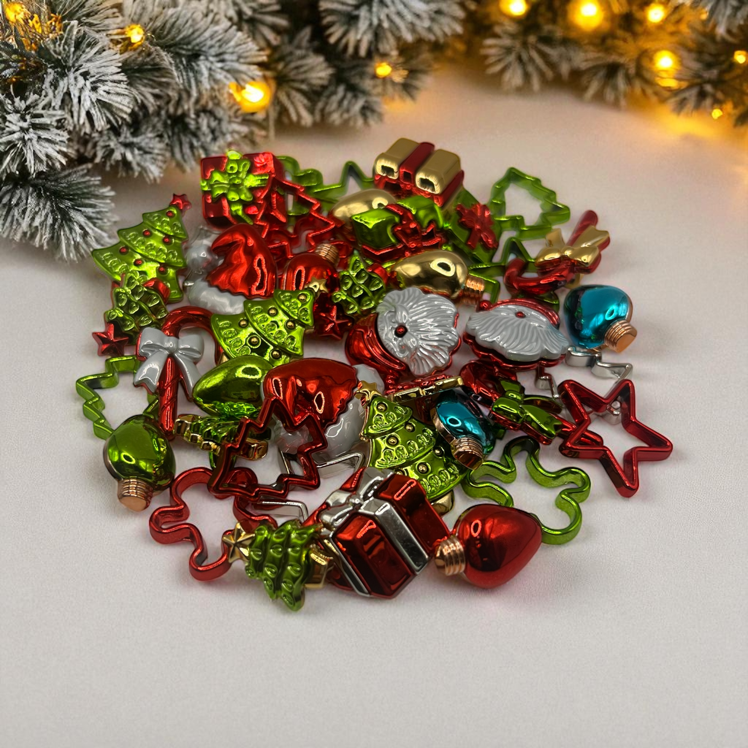 Holiday Magic Button Assortment