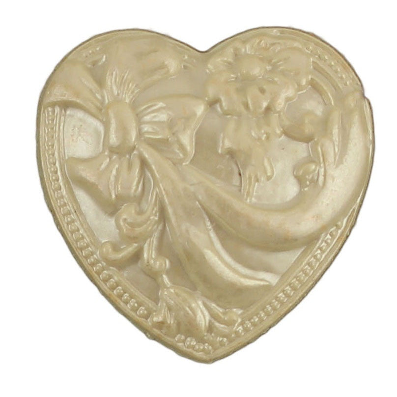 Heart w Ribbon - Buttons Galore and More