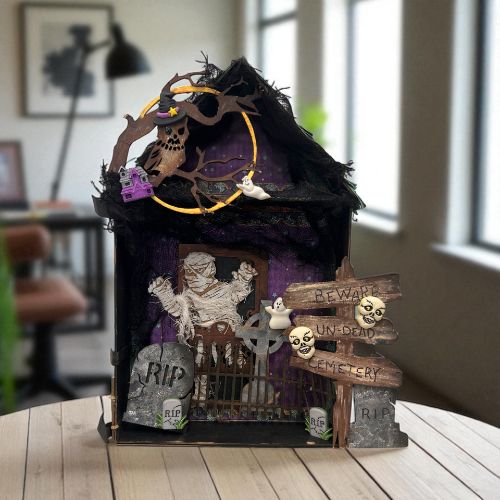 Mummy Decor