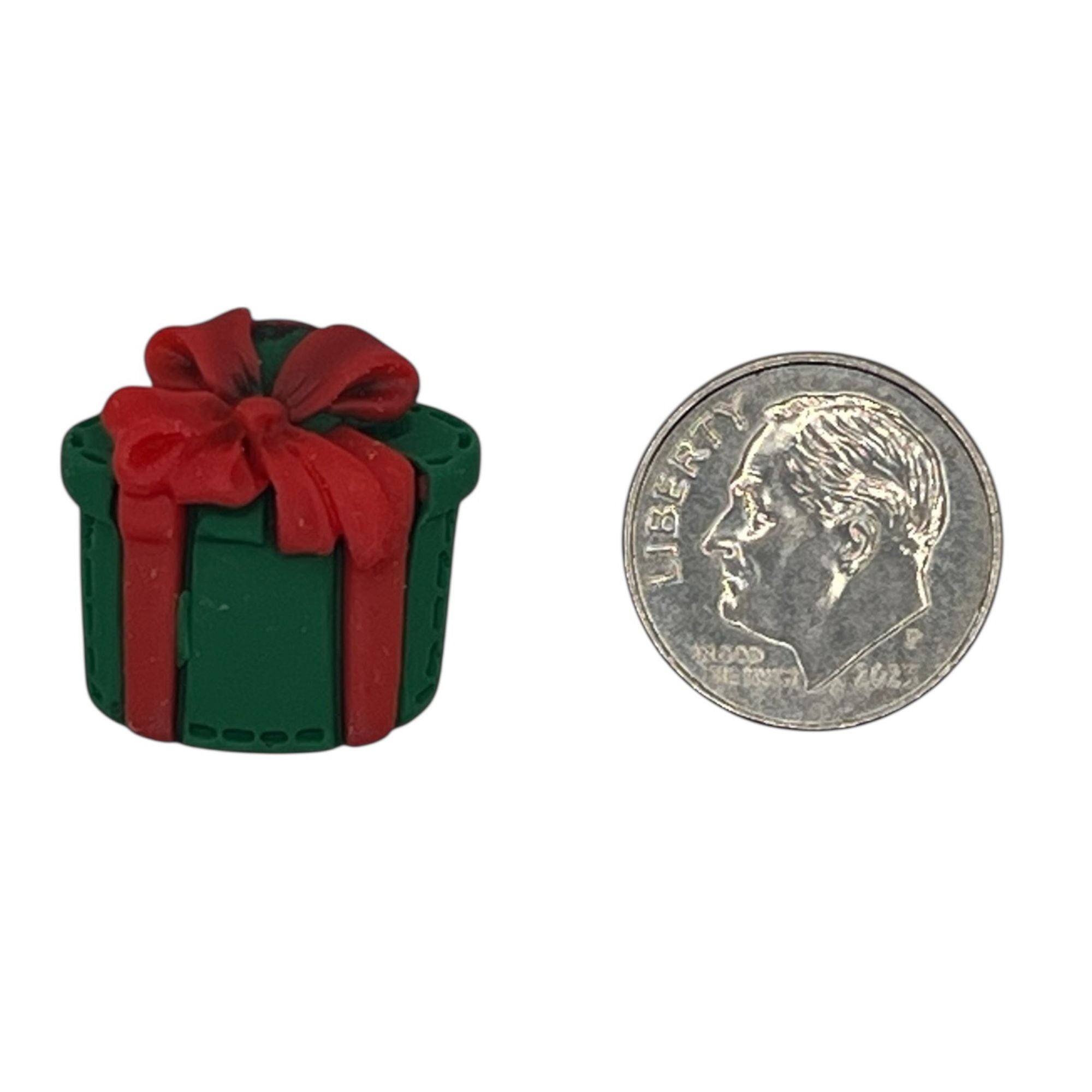 Hand Painted Christmas Gift Flat Back Resin – Holiday Craft Embellishment - 25 pcs