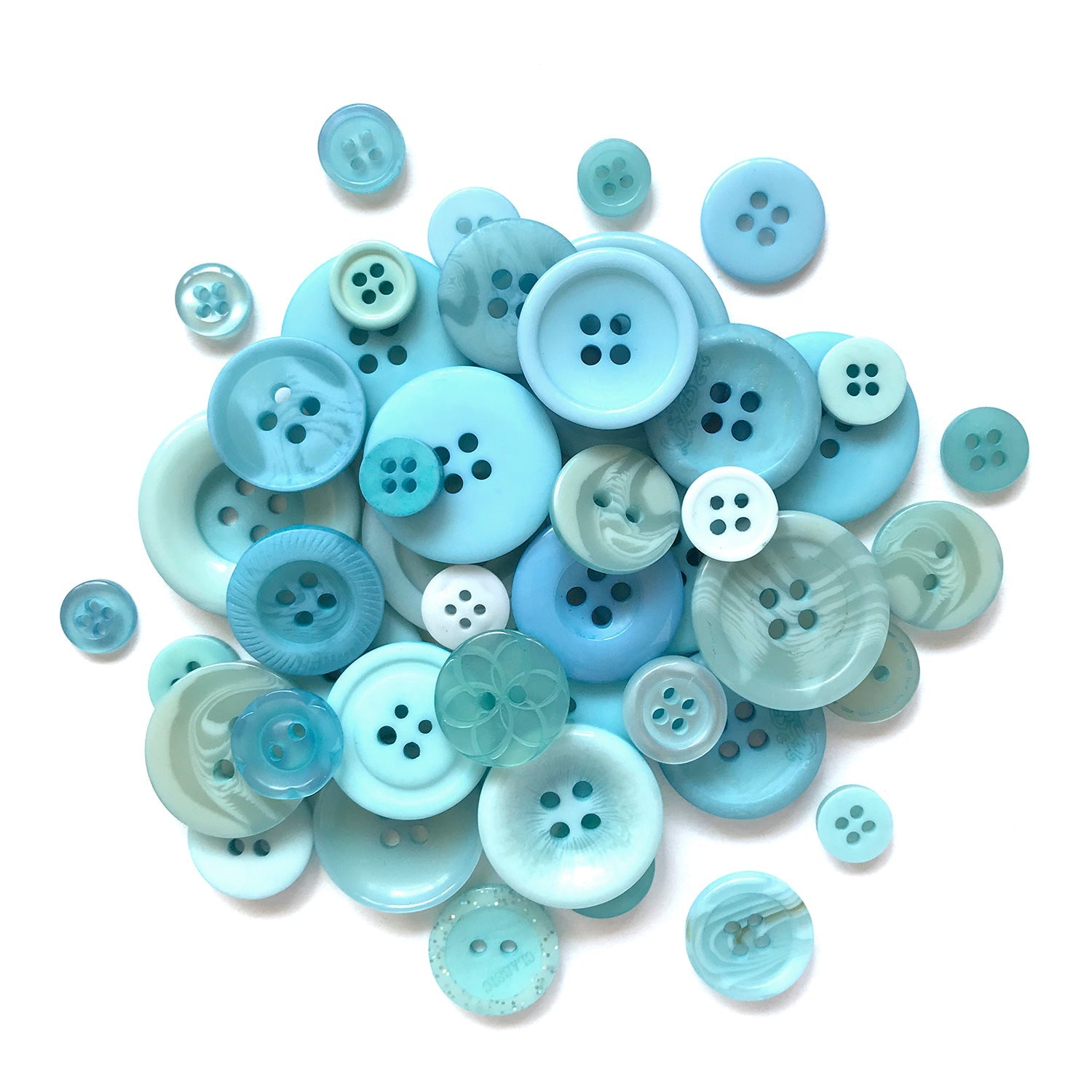 BLMHTWO Pack of 250 Colourful Buttons for Crafts Mixing Sizes and
