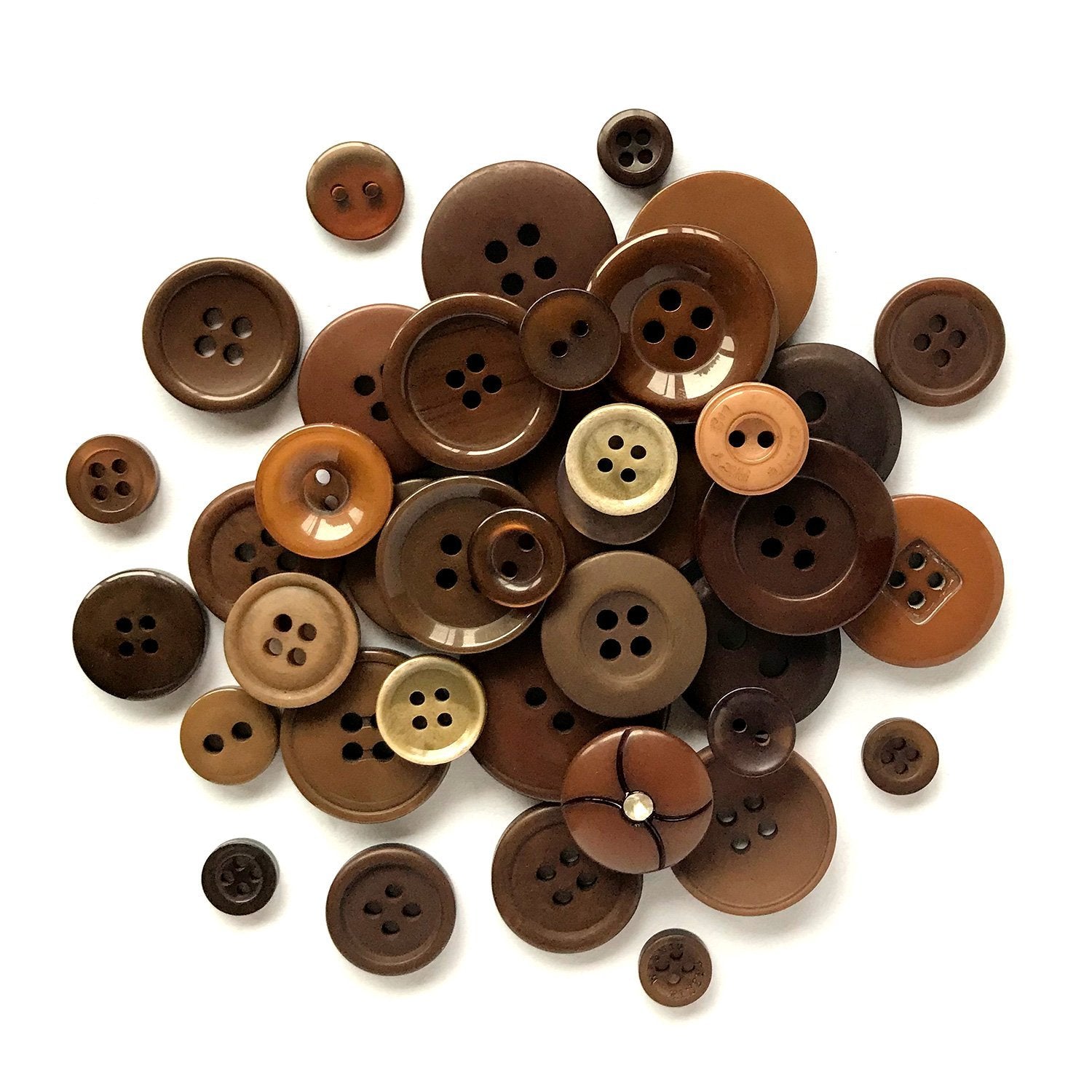 Buttons Galore GBX304 Grannys Button Box Chunky Rowdy Buttons