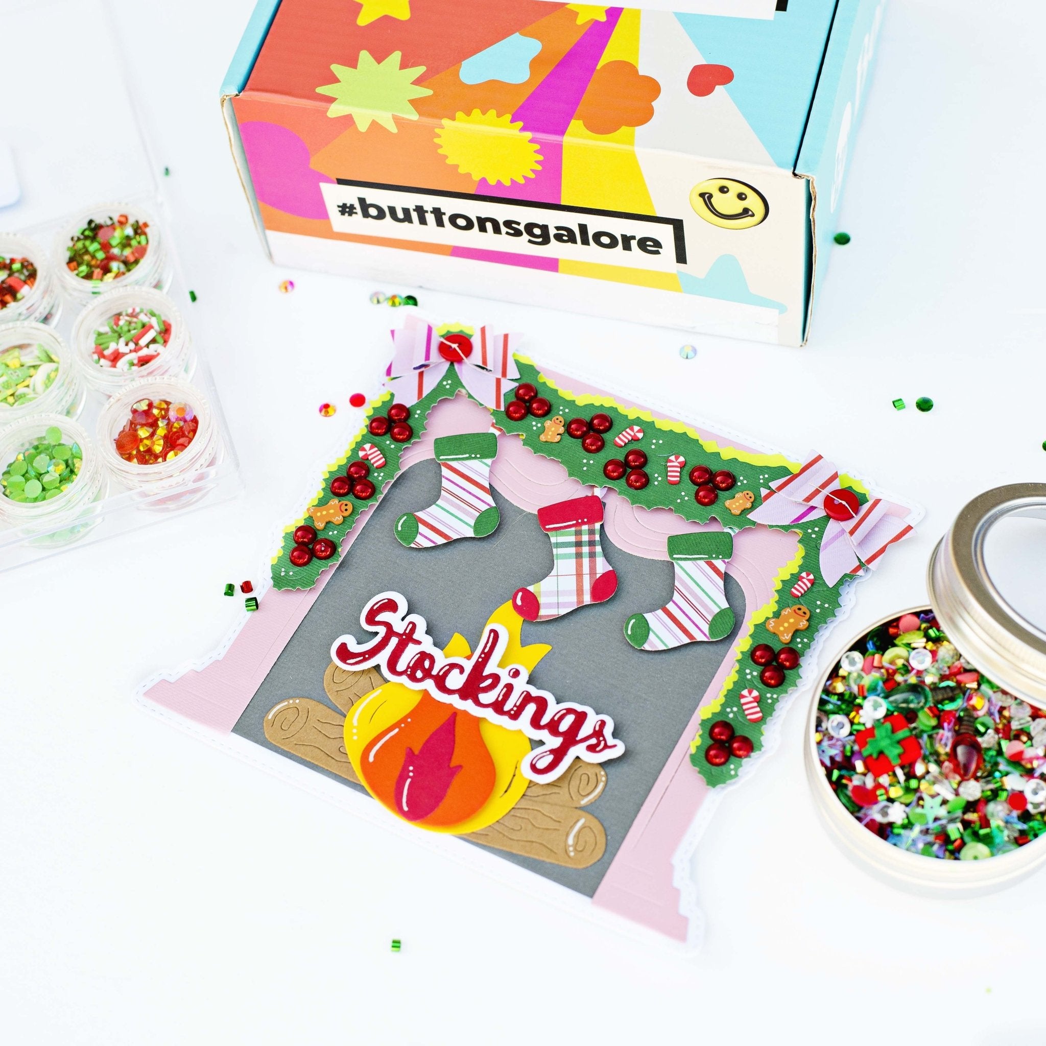 Holiday Cheer Shaker Elementz/Slime - Buttons Galore and More
