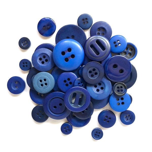 VINTAGE NOVELTY LOT OF 13 NOVELTY NAVY BLUE BUTTONS DIFFERENT SIZES SEWING  CRAFT